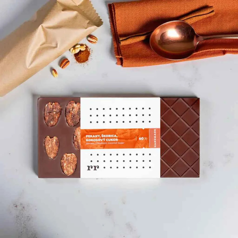 Hořká čokoláda 60% s pekanovými ořechy - Forra