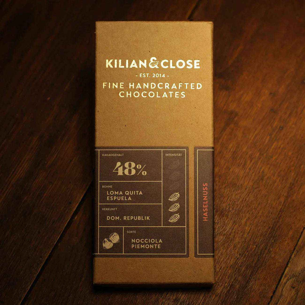 Vysokoprocentní mléčná čokoláda 48% s lískovými oříšky z Piemontu BIO - Kilian & Close
