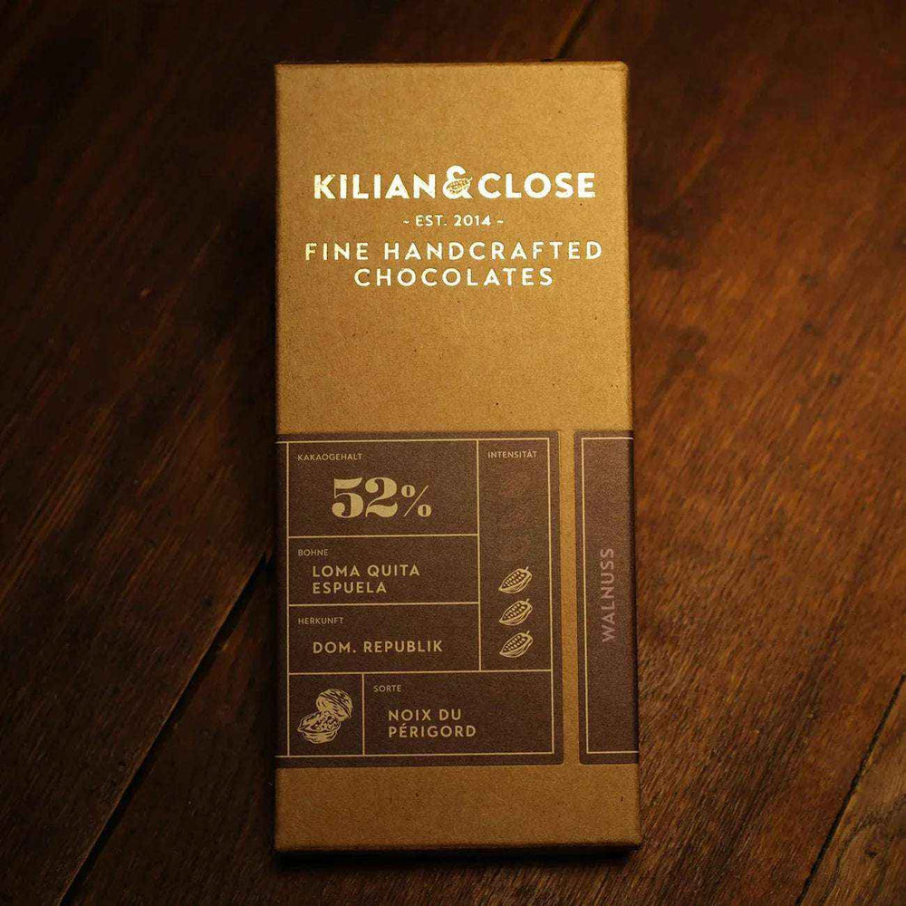 Vysokoprocentní mléčná čokoláda 52% s karamelizovaným vlašským ořechem BIO - Kilian & Close