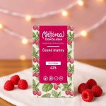 Míšina čokoláda – Bílá čokoláda 42% s malinami. Veganská, ručně vyráběná. Česká kvalita s malinami.